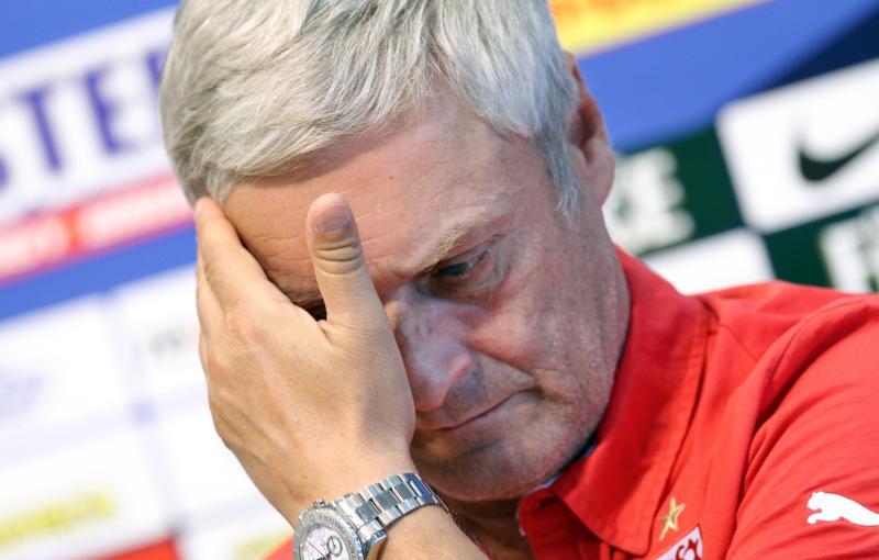 Erklärte seinen sofortigen Rücktritt: VfB-Trainer Armin Veh.