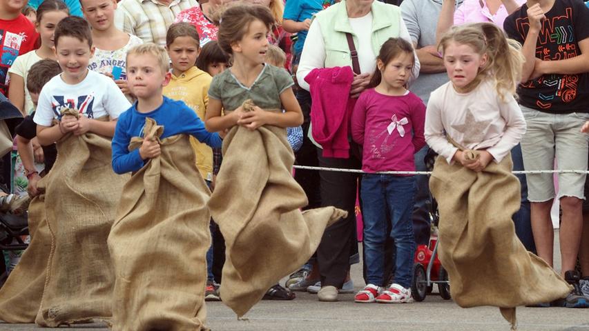 Tag der Kinder auf der Weißenburger Kirchweih