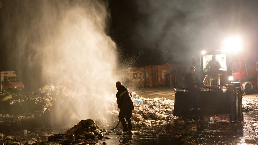 250.000 Euro Schaden bei Großbrand in Recycling-Anlage