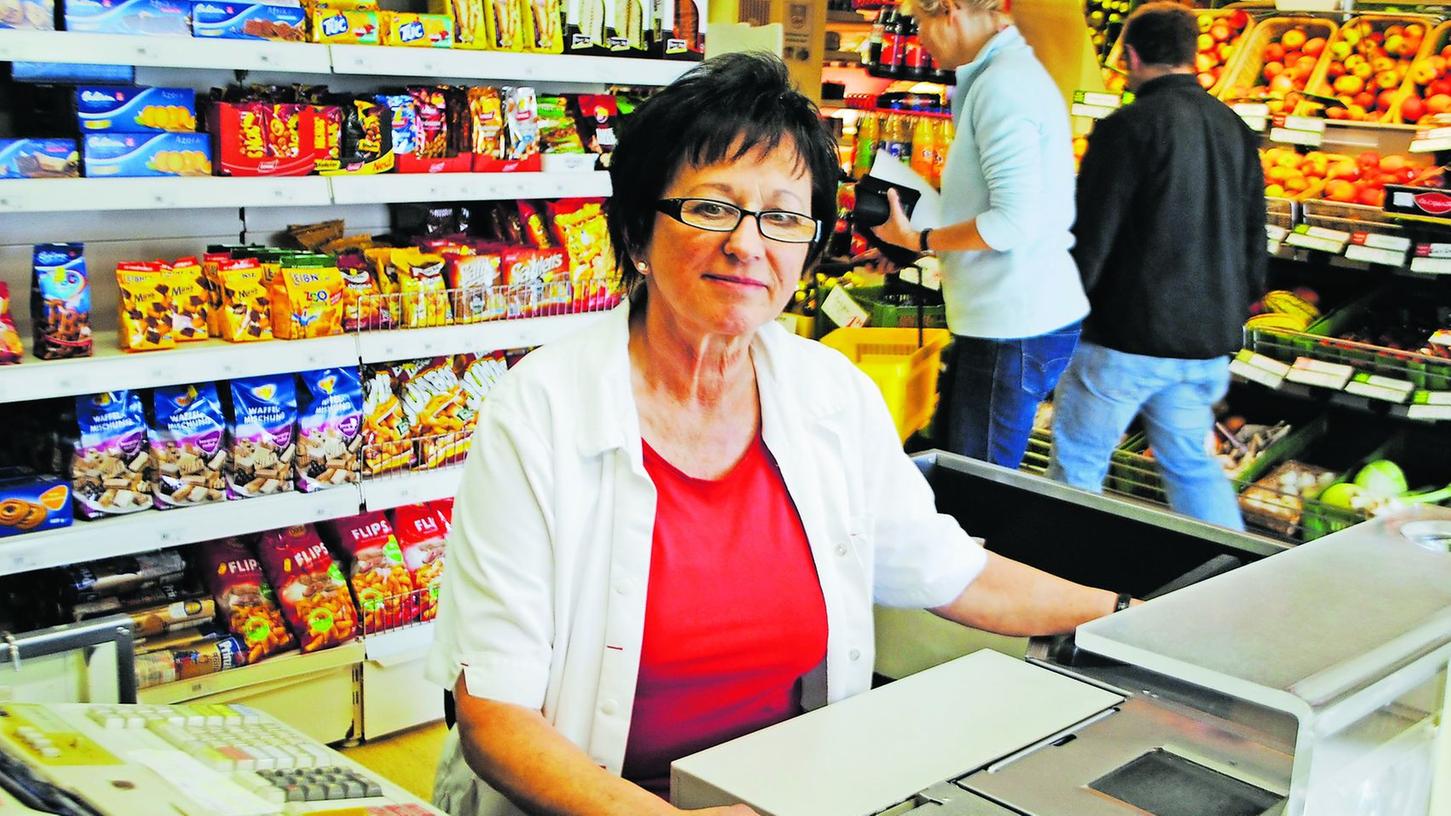 Archivfoto: Renate  Janda führt den Frischemarkt in Muggendorf.