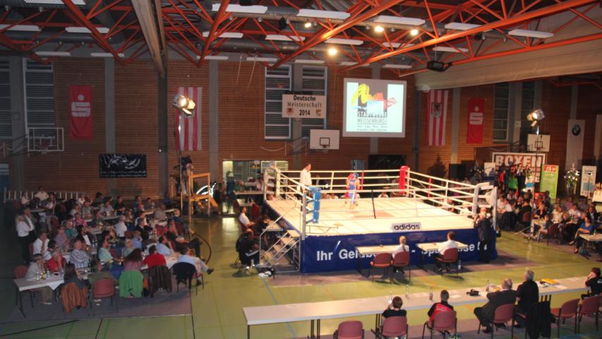 Am Samstagabend zeigten die Athletinnen in den Finalkämpfen großen Sport und begeisterten die Zuschauer in der Landkreishalle.