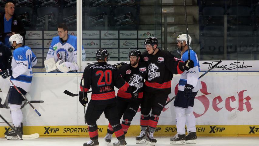 Spiel gedreht: Ice Tigers besiegen HC Pilsen mit 4:1