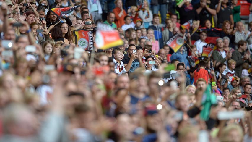 DFB-Team in Düsseldorf: 45.000 wollen die Weltmeister sehen
