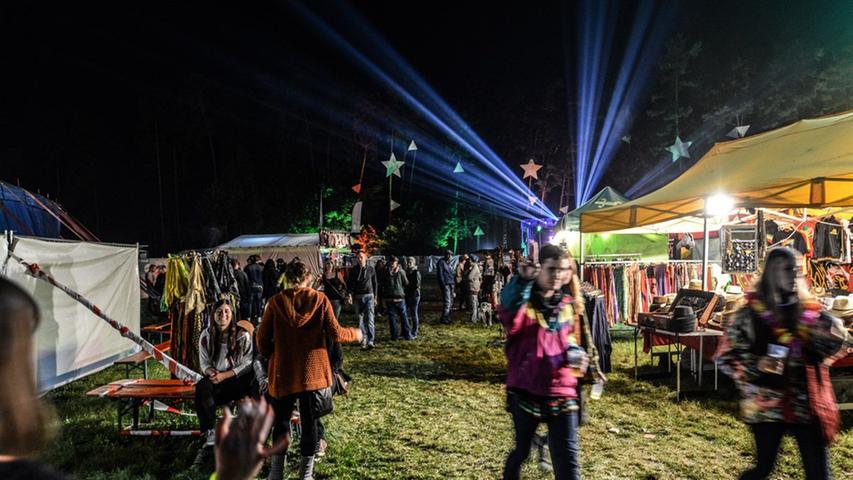 Echolot Festival: Bunte Lightshow und Beats im Grünen