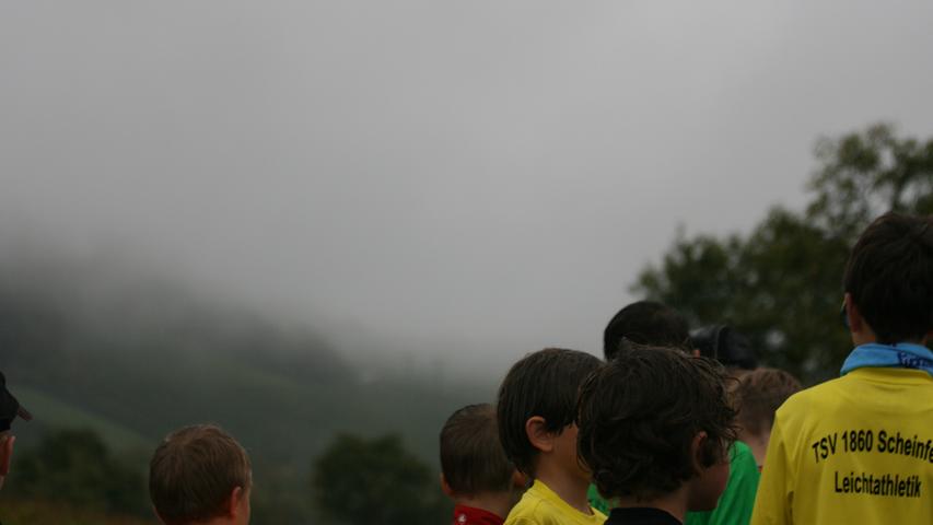 Die Burg Hoheneck war im dichten Nebel versunken, vom Startpunkt gar nicht zu sehen.