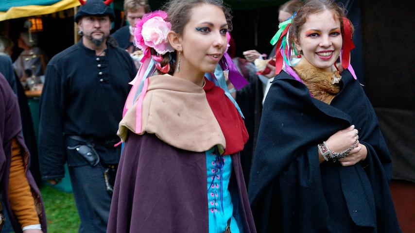 RESSORT: HA Feuilleton / Online..FOTO: HvD..MOTIV: Das 7. Festival Mediaval in  der oberfränkischen Stadt Selb, Europas größtes Mittelalter-Fest, 12. September  2014