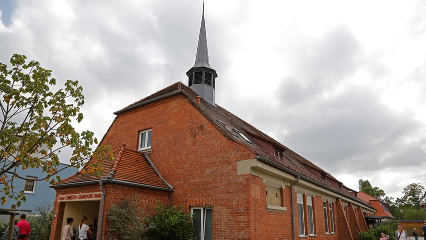 Auch die Chapel der ehemaligen US Army in Fürth stand für die Besucher offen und ...