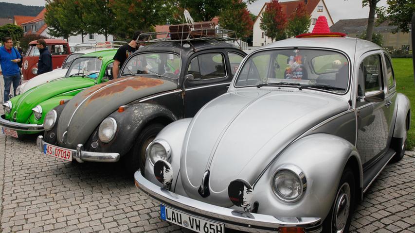 Volk schaut Volkswagen: Das VW-Käfertreffen in Berg