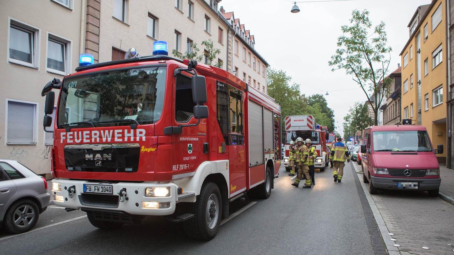 Alarm in Fürth: Kühlschrank setzt Wohnung in Brand