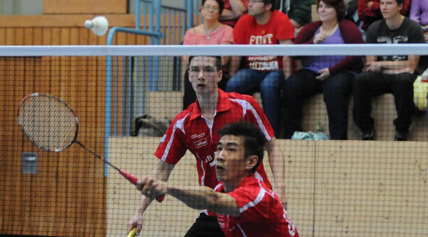 Badminton: Tai spielt mit Gegner Katz und Maus
