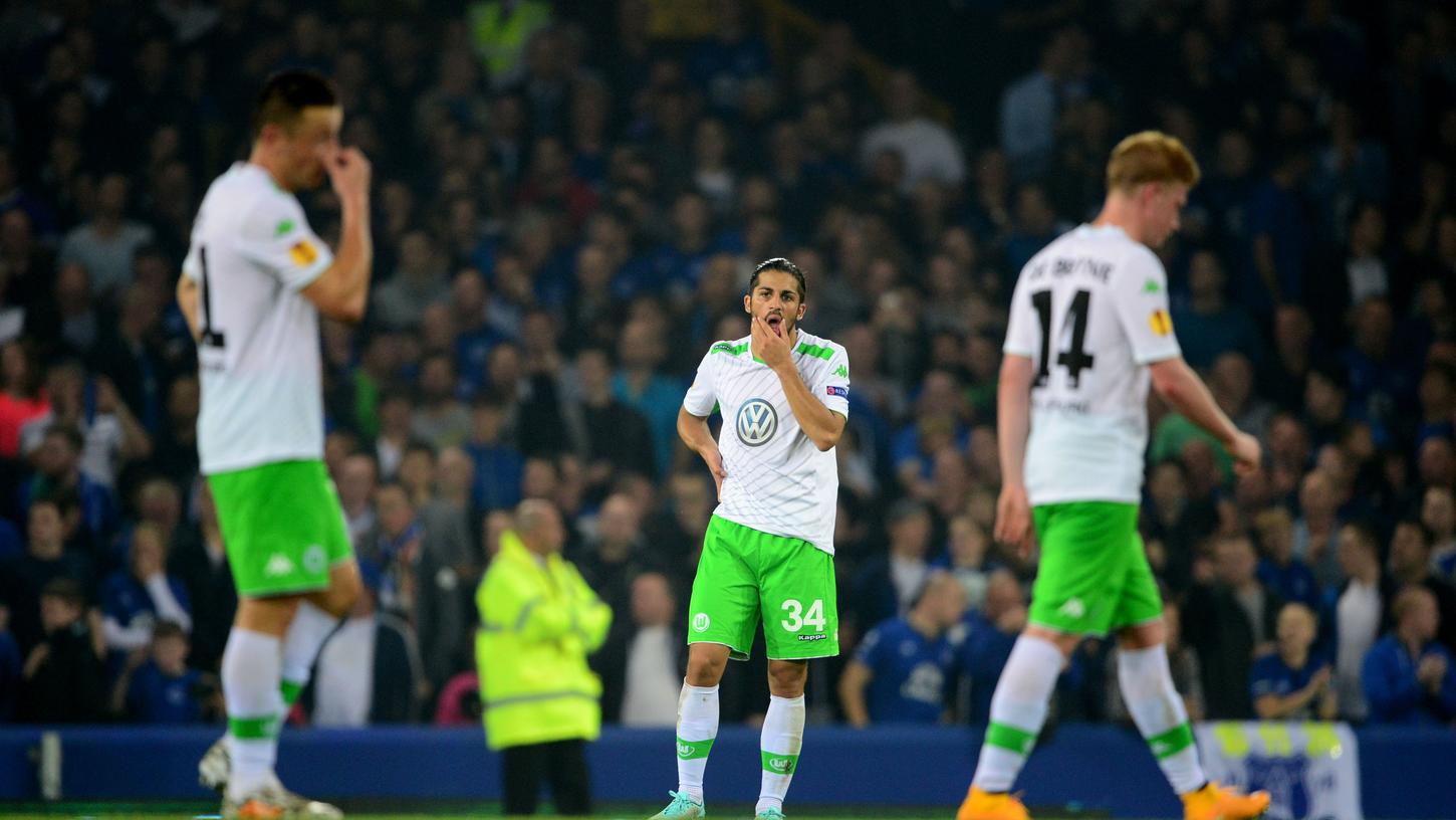 Der VfL Wolfsburg hat bei seinem Comeback auf der europäischen Fußball-Bühne bitteres Lehrgeld gezahlt.