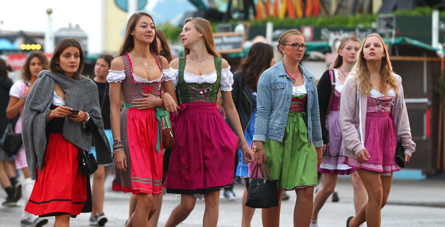 Für die Dirndlverkäufer in Bayern, Deutschland und weltweit dürfte das Oktoberfest ein Absatzgarant sein.