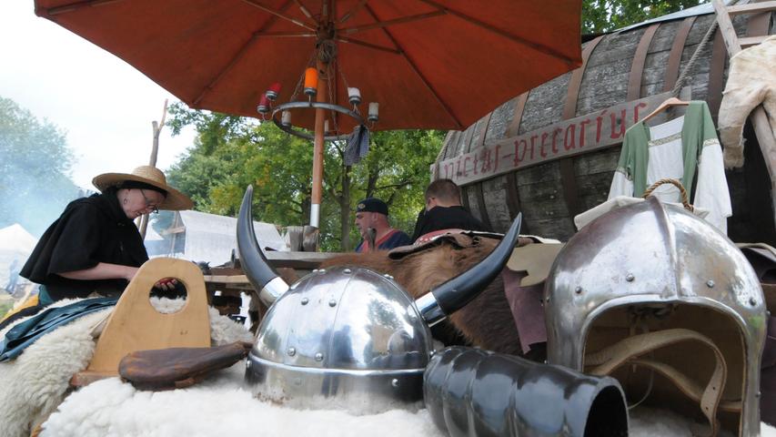 Feuer, Schwerter und Met: Mittelaltermarkt in Röttenbach