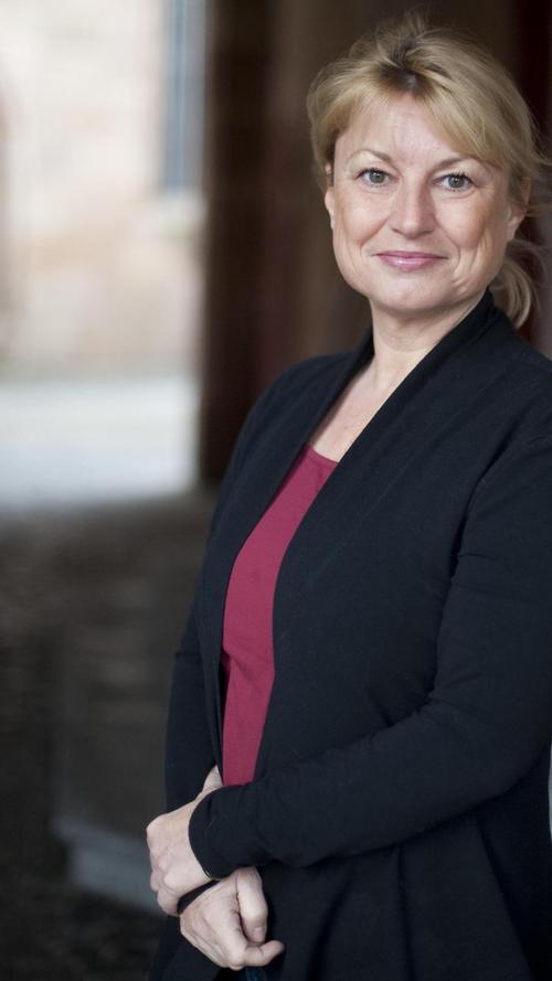 Lektorin würdigt Dr. Sabine Weigand als „bedeutende Autorin“