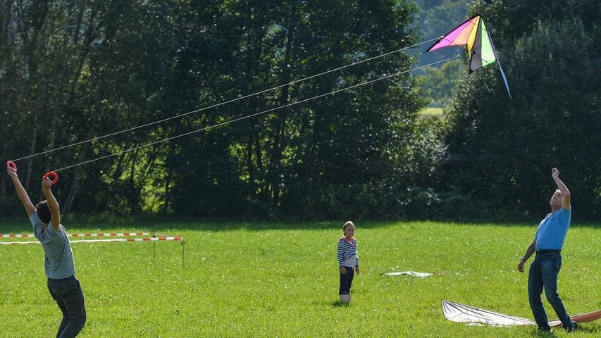 Drachenfest bei Hilpoltstein: Nur der Wind fehlte