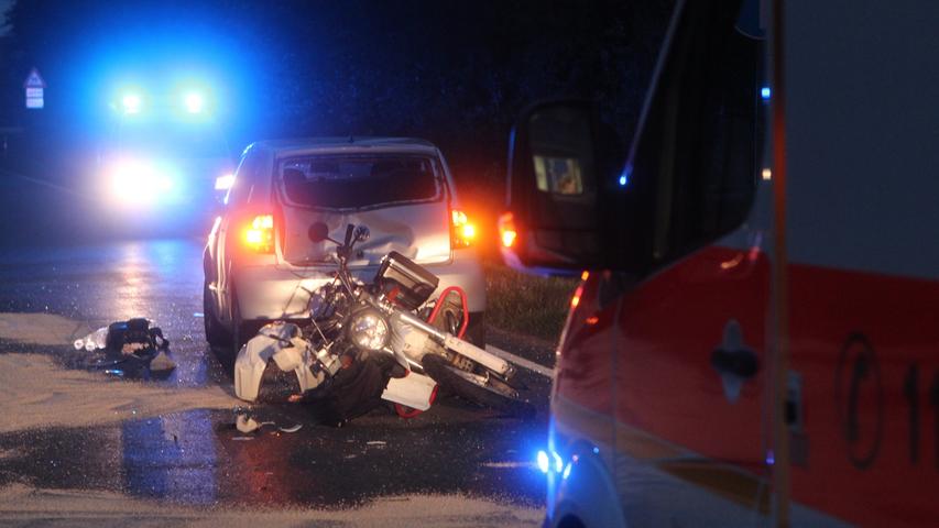 Zwei Verletzte bei Motorradunfall bei Thannhausen