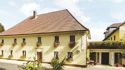Der Landgasthof Freiberger in Schnabelwaid gilt als hervorragende Adresse in der fränkischen Gastronomie. Der Landgasthof Freiberger in Schnabelwaid gilt als hervorragende Adresse in der fränkischen Gastronomie.