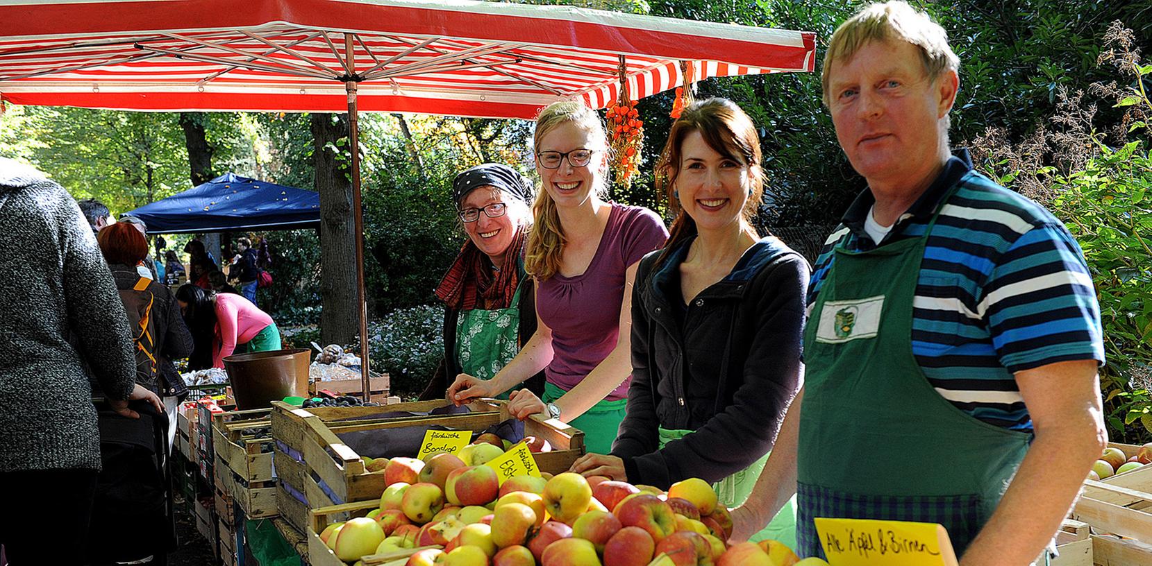 Äpfel aus Franken konnten auf dem Apfelmarkt im Fürther Stadtpark gekauft werden.