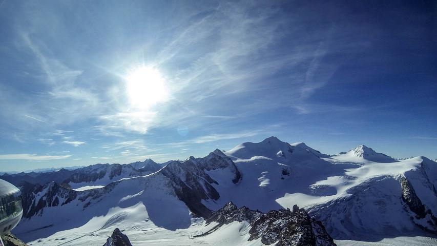 Sonne, Schnee und Ski beim Gletscherfest im Pitztal