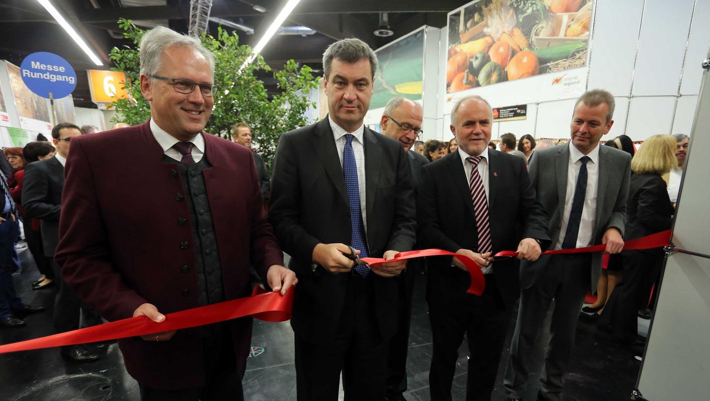 Bei der Eröffnung der Consumenta waren unter anderem der bayerische Finanzminister Markus Söder (CSU) und Nürnbergs Oberbürgermeister Ulrich Maly (SPD) anwesend.