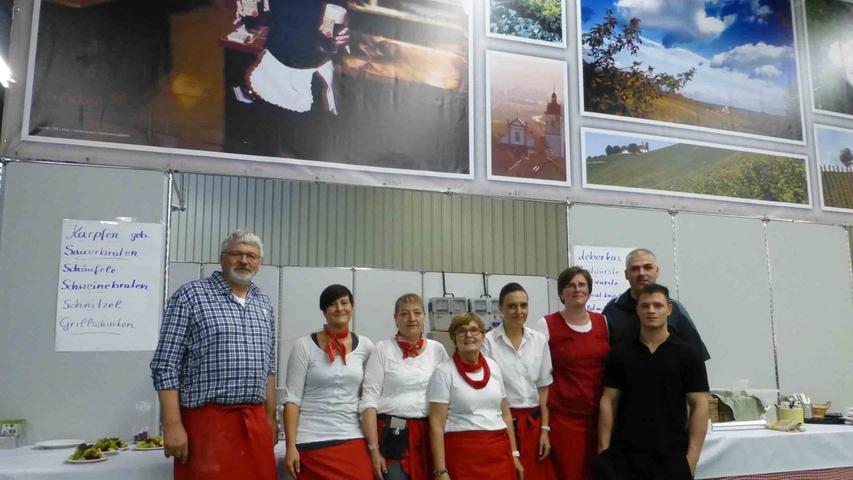 Karl Rienecker und sein engagiertes Team werden auch von vielen Stammgästen in Bad Windsheimere Museumswirtshaus besucht...