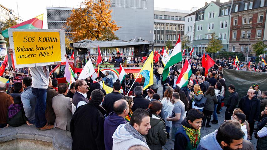 Nürnberger gehen an Allerheiligen gegen IS auf die Straße