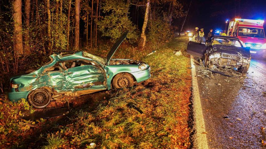 Tödlicher Unfall: Toyota schleuderte in den Gegenverkehr