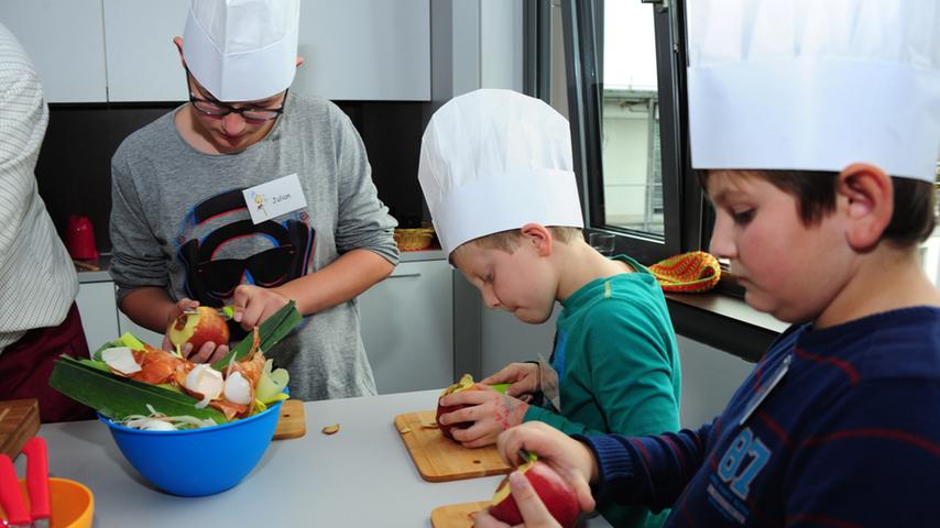 Kinder lernen Kochen bei den Stadtwerken Neumarkt