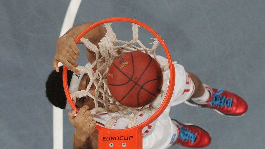 Sieg gegen Saragossa: Duncan glänzt bei den Brose Baskets