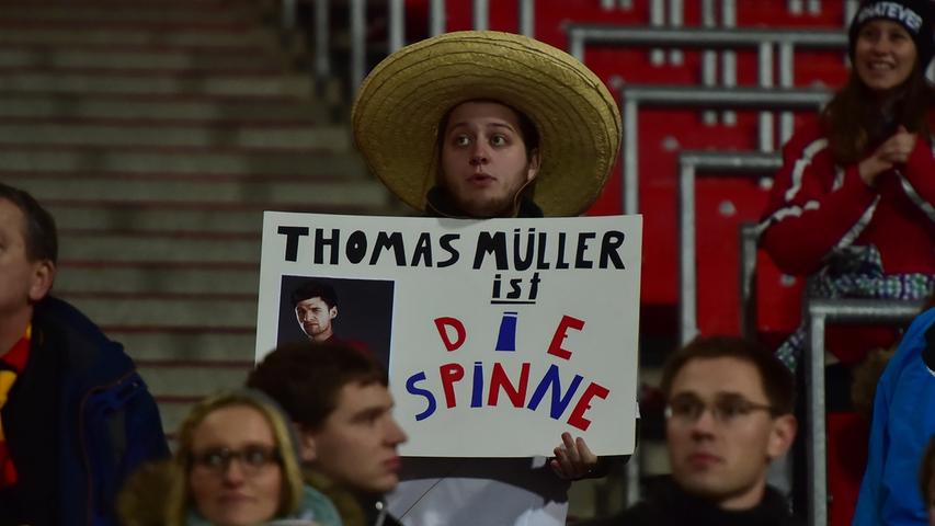 "Thomas Müller ist die Spinne" - manche Dinge haben die Fans seit der WM fest im Gedächtnis gespeichert.