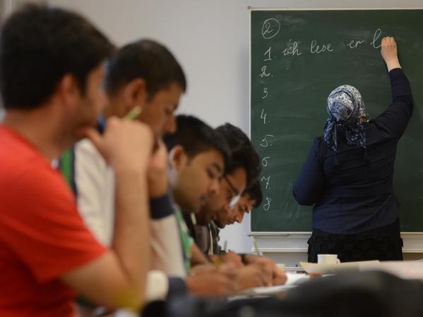 Deutschunterricht für Flüchtlinge stemmen fast nur Ehrenamtliche