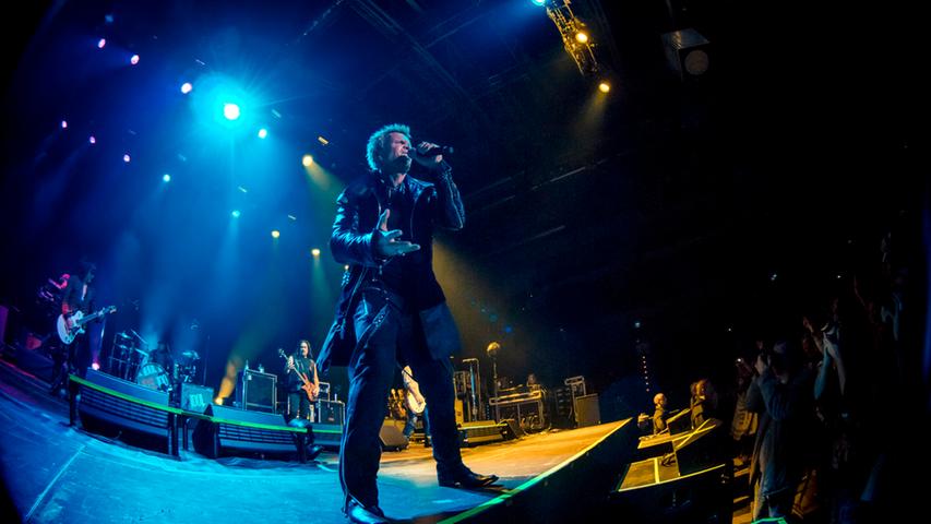 Billy Idol: Punk-Rock-Legende in der Arena Nürnberg