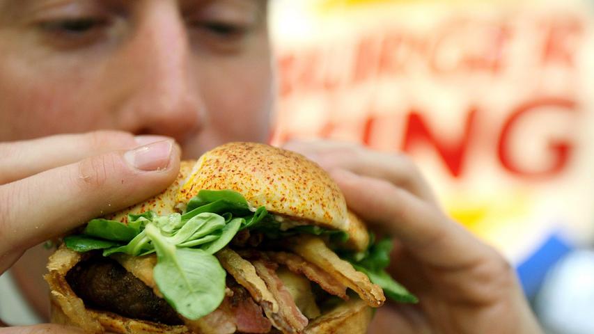 Danach war es um Burger King einige Monate leise, bis der Vorstand am 18. November 2014 die Verträge mit der Yi-Ko-Holding fristlos kündigte. Es handelte sich um insgesamt 89 deutschlandweit geführte Betriebe mit 3000 Angestellten, darunter auch zahlreiche in Bayern: in München, Augsburg, Gersthofen, Landsberg und Jettingen-Scheppach.