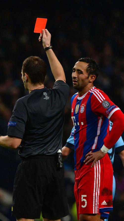 Pleite bei Manchester City: Aguero tut dem FC Bayern weh