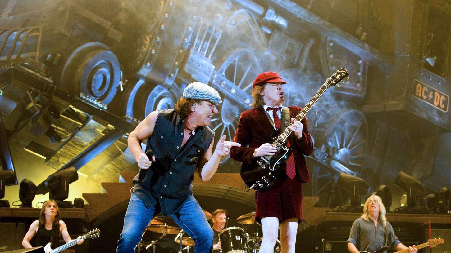Am 8. Mai 2015 spielen AC/DC auf dem Nürnberger Zeppelinfeld. Um den Vorverkauf allerdings gab es Zwist.