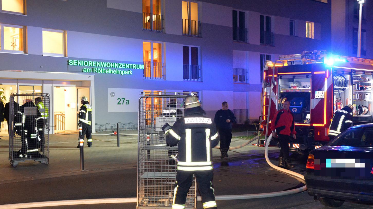 Aufruhr im Seniorenwohnzentrum: Ein Zimmer brannte aus.