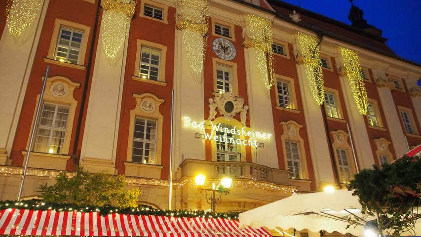 Am Freitag fiel auch in Bad Windsheim der Startschuss für den alljährlichen Weihnachtsmarkt.