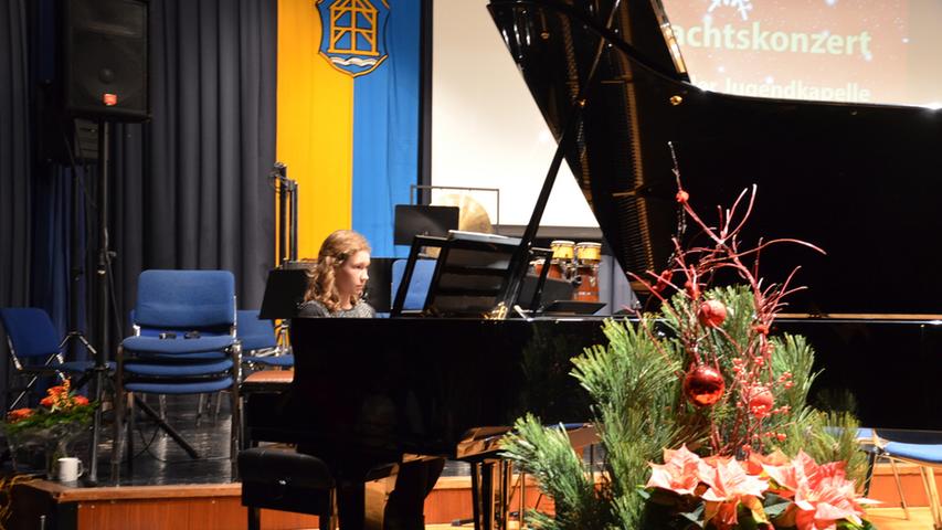 Jugendkapelle Gunzenhausen spielt Weihnachtskonzert