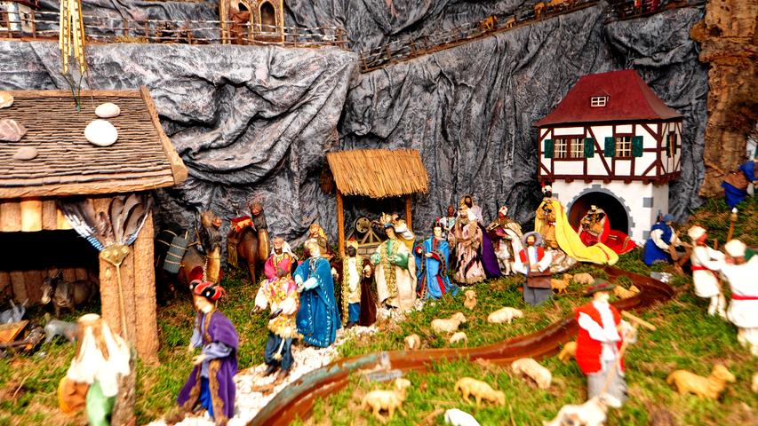 Weihnachten trifft Stadtgeschichte: Der Forchheimer Krippenweg