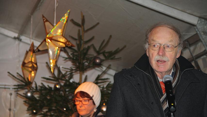 Herpersdorfer Weihnachtsmarkt mit Christkind und viel Musik