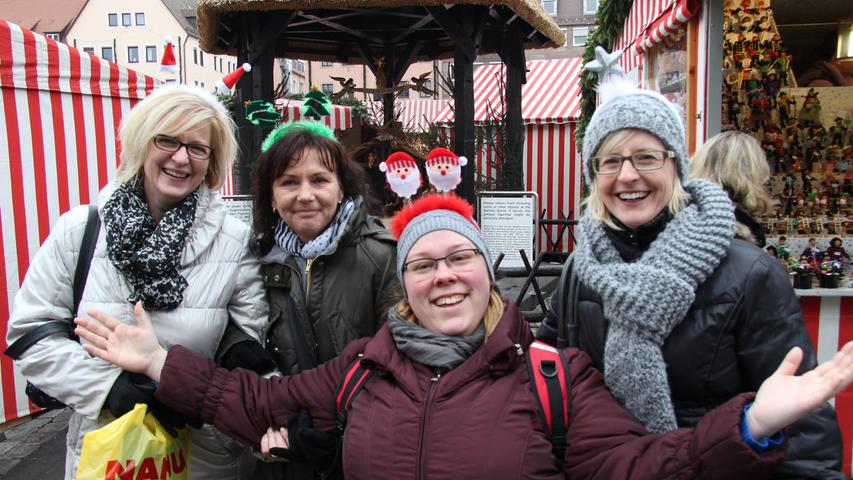 Christkindlesmarkt 2014: Die Besucher am 8. Dezember