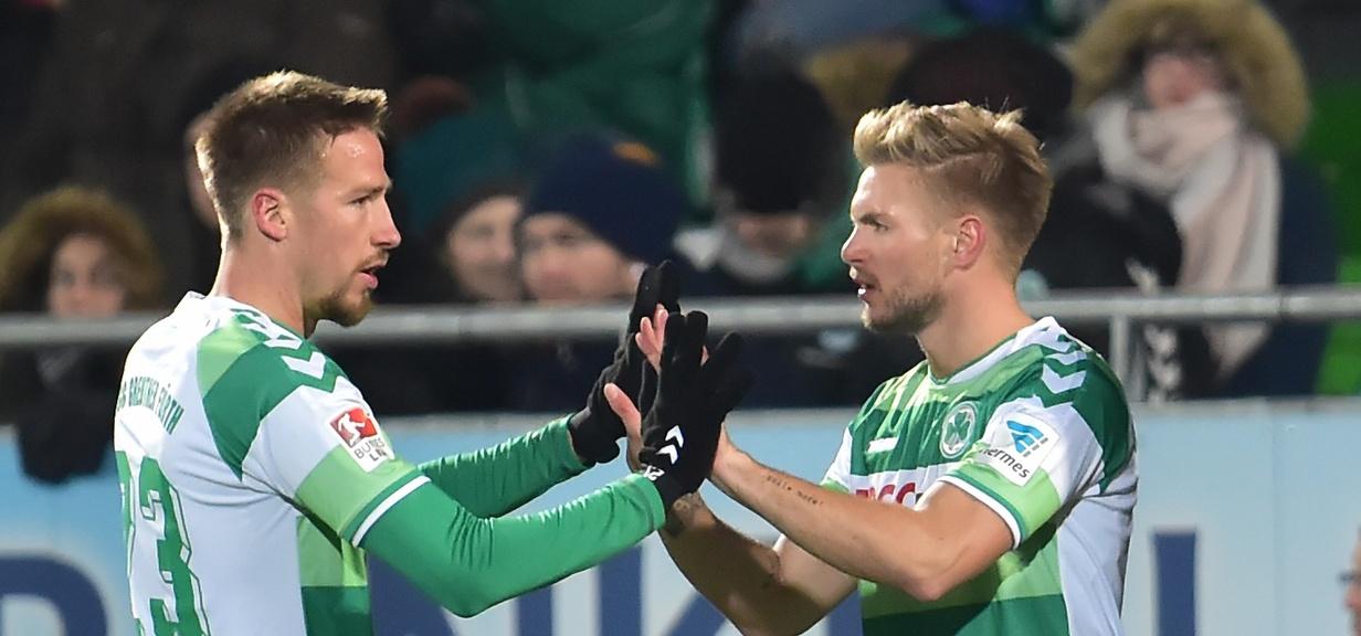 Marco Stiepermann (links) und Florian Trinks sind sich einig: RB Leipzig ist nichts Böses. Marco Stiepermann (links) und Florian Trinks sind sich einig: RB Leipzig ist nichts Böses.