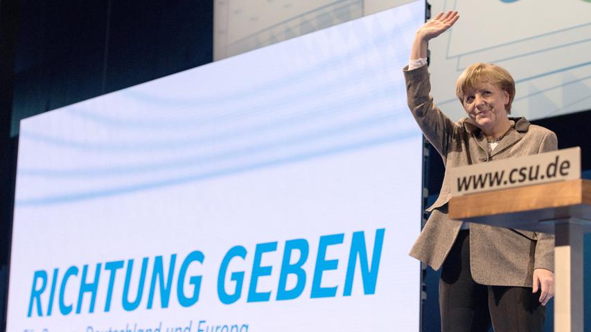 Der CSU-Parteitag 2014 in Nürnberg: Seehofer, Merkel, Christkind