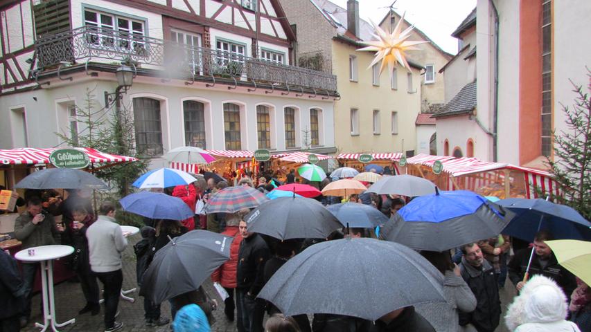 Bratwürste und Glühwein: Vorweihnacht in Gräfenberg
