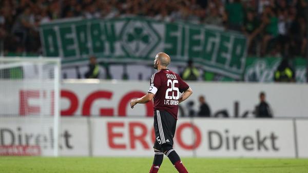 Nach einem Jahr Derby-Abstinenz kreuzten beide Mannschaften im August 2014 wieder die Klingen. Der FCN war wieder in der 2. Liga gelandet und dort bereits am 2. Spieltag so richtig im Stimmungstief. Im Ronhof deklassierte das Kleeblatt den Club mit 5:1. Abermals war nach 90 Minuten Frankenderby die Feierlaune im Fürther Lager zu Hause.