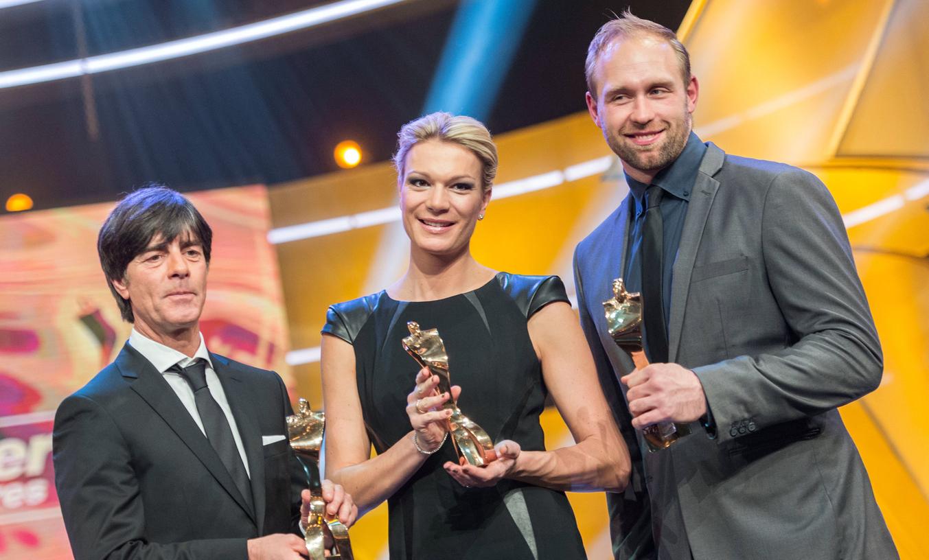 Deutschlands Beste: Joachim Löw nahm die Ehrung für die Mannschaft des Jahres entgegen, Maria Höfl-Riesch und Robert Harting siegten in den Einzelwertungen.