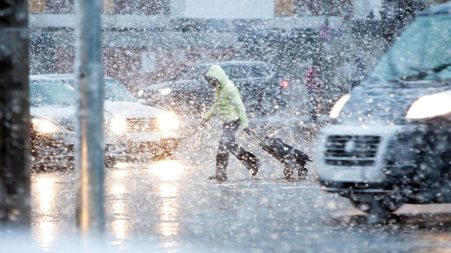 Wann fällt der erste Schnee in Bayern? Prognosen geben Aufschluss.