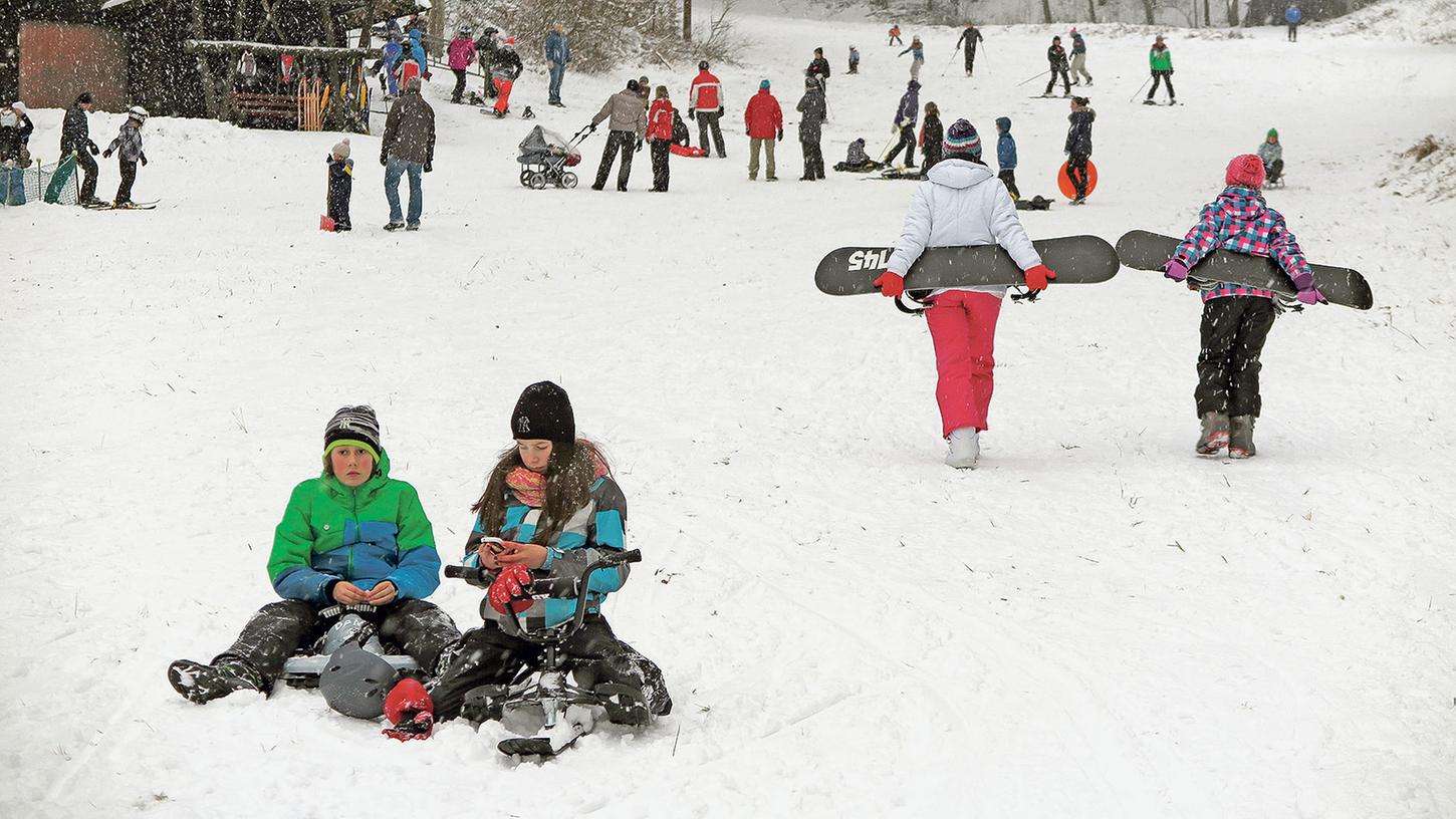 Hochbetrieb am Skihang in Treuchtlingen