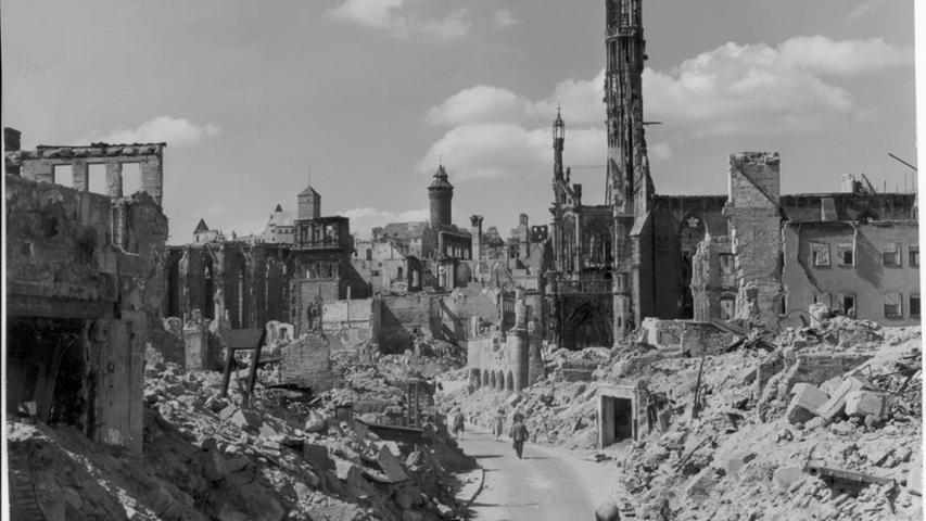 Nürnberg nach dem Krieg - eine Trümmersteppe