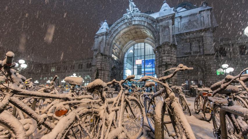 Ganz besonders gilt das für die Menschen, die trotz Schnee mit dem Fahrrad unterwegs sind.